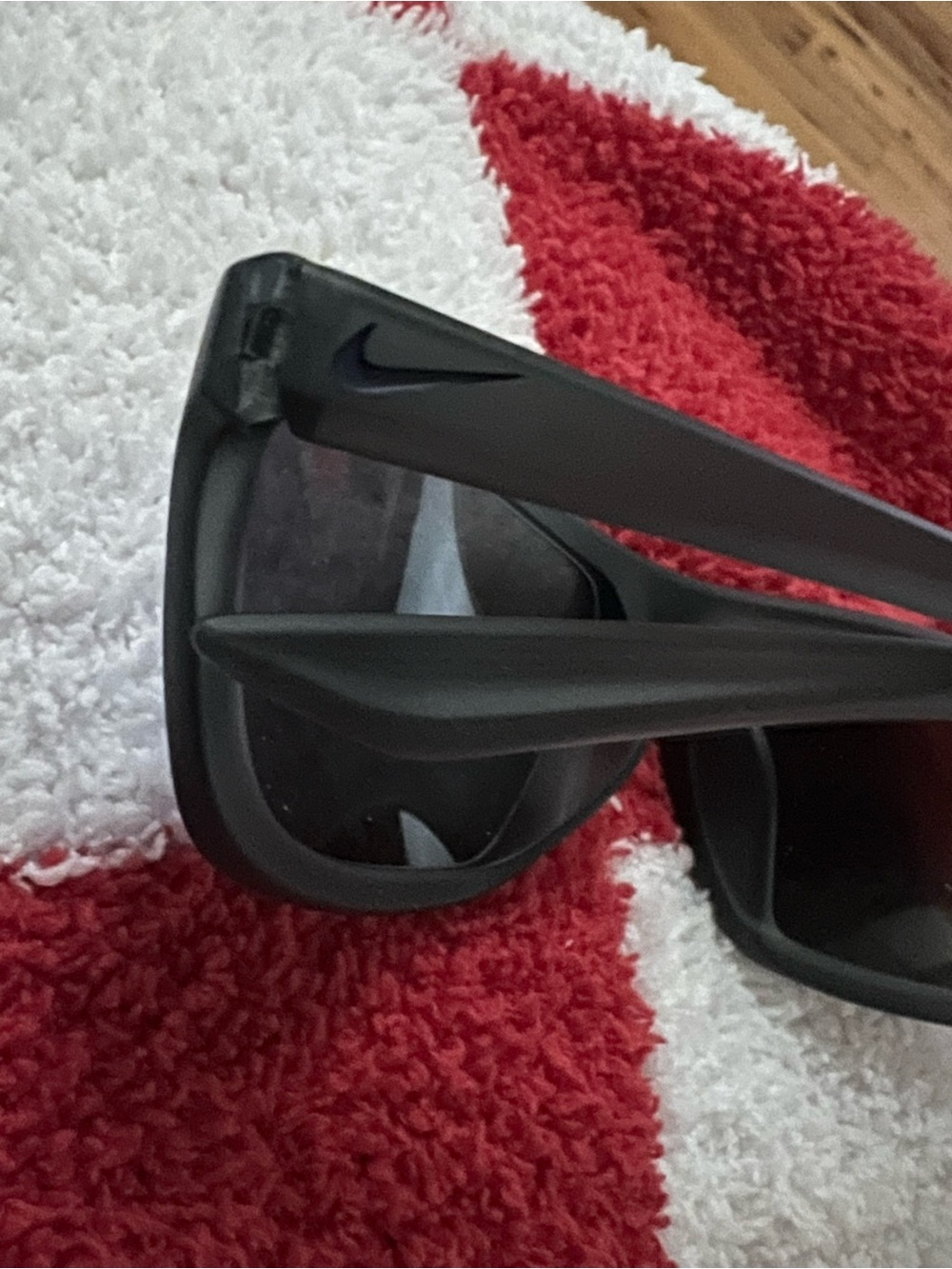 Nike Rabid Sunglasses - Picture 2 of 3